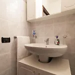 شقة 2-bedroom Lakeview At The *