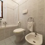 2-bedroom Lakeview At The شقة
