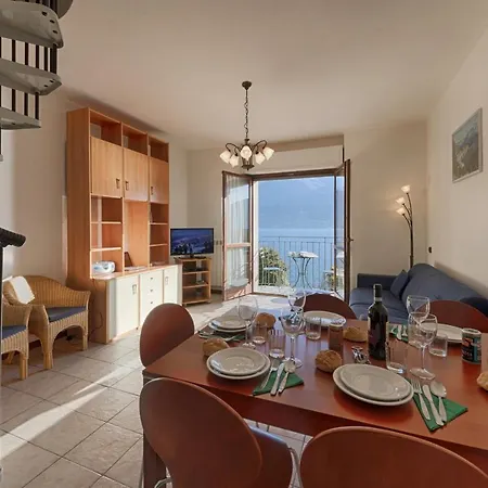 2-bedroom Lakeview At The Acquaseria